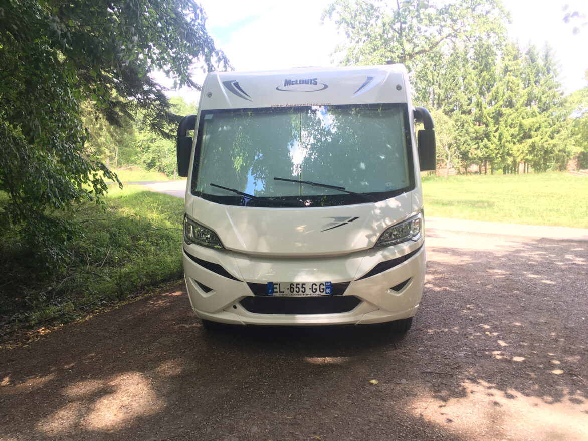 photos.external