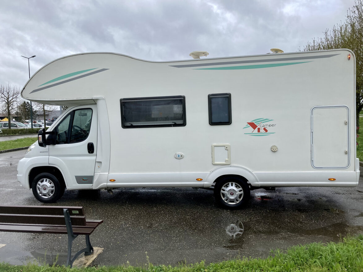 photos.external