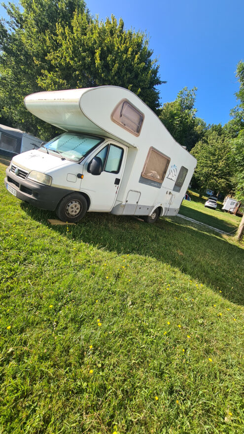 photos.external