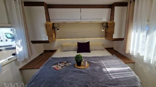 photos.couch