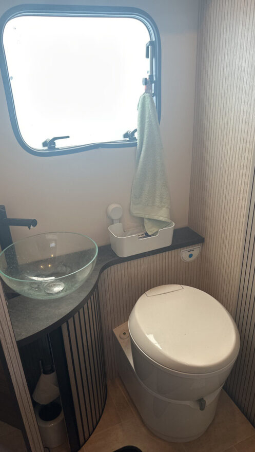 photos.bathroom