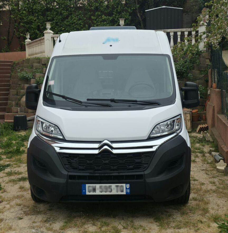 photos.external