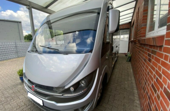 Ford BURSTNER IXEO I 744