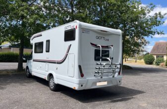 photos.external