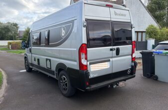 photos.external