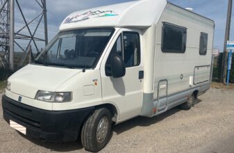 photos.external