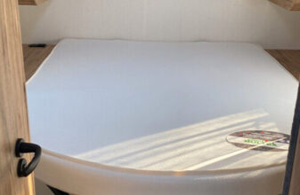 photos.couch