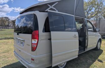 photos.external